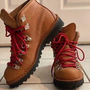 Women’s Danner Boots